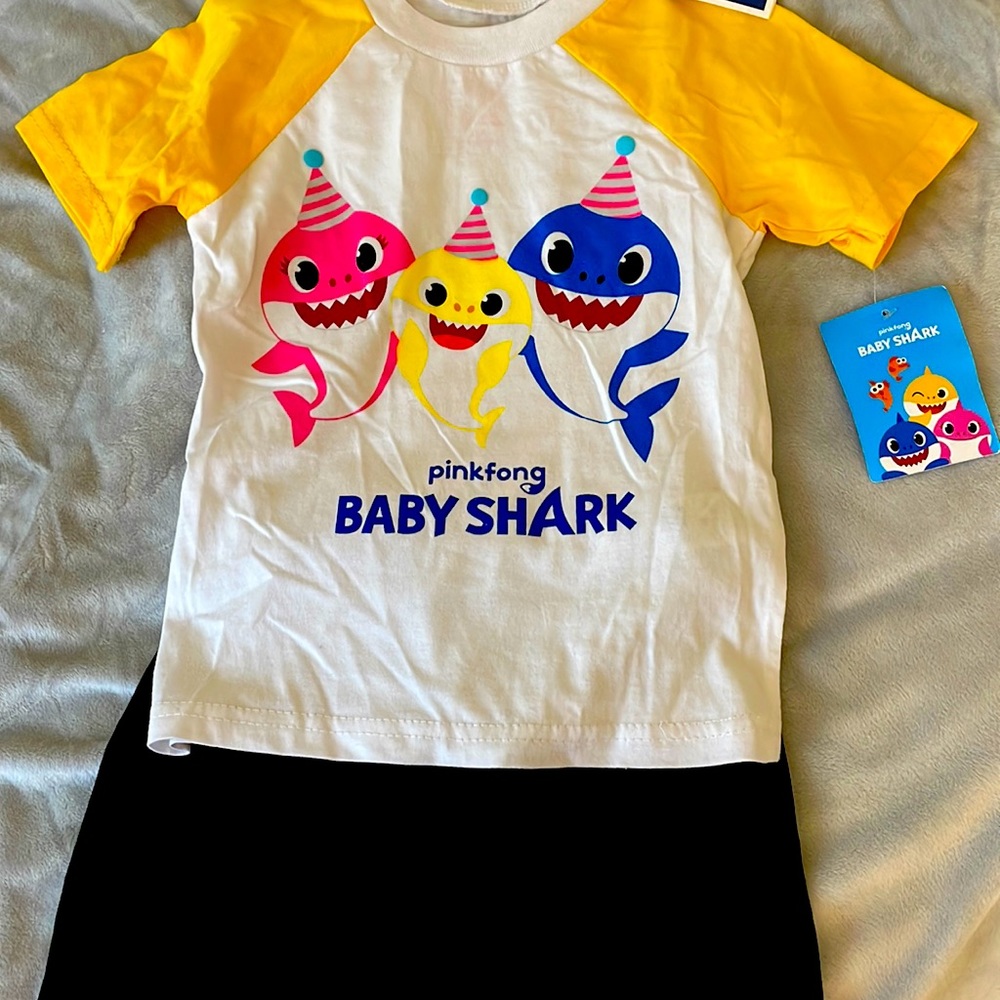 Baby shark set